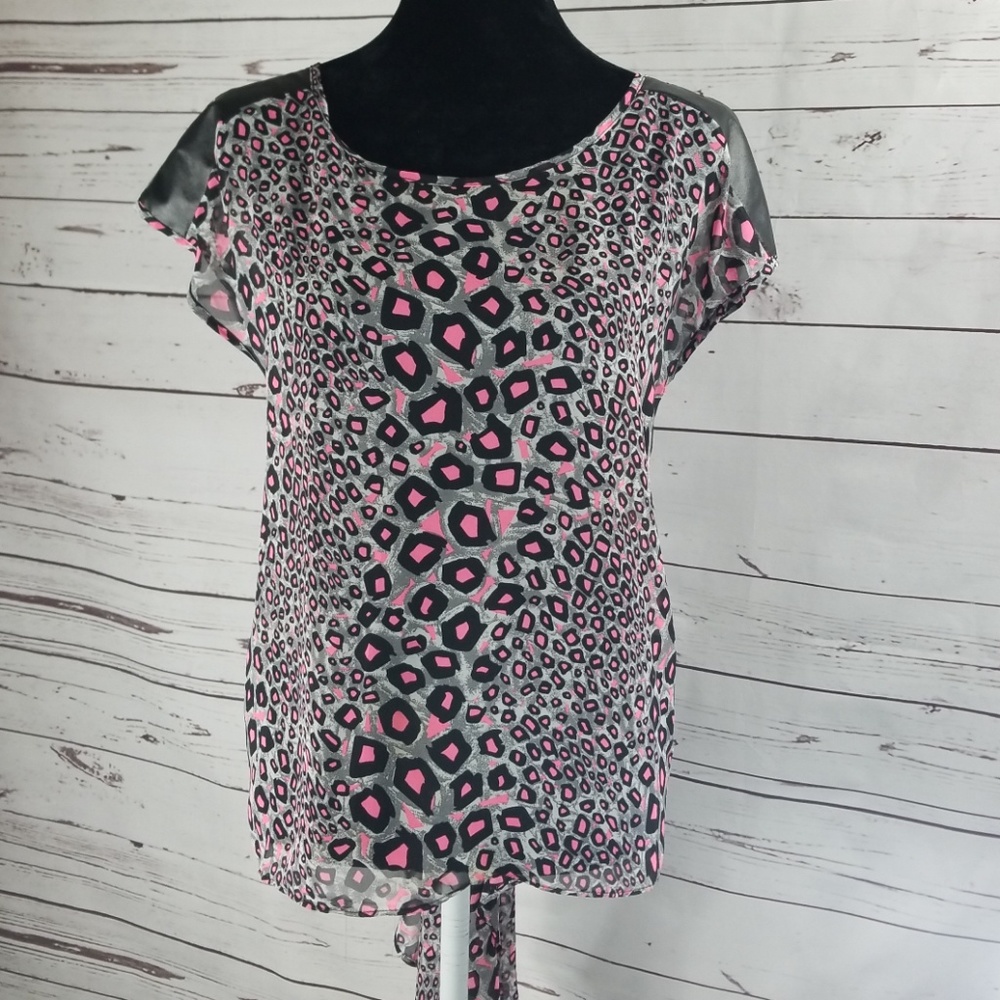 Pink, Black and Gray Leopard Top Sz Med